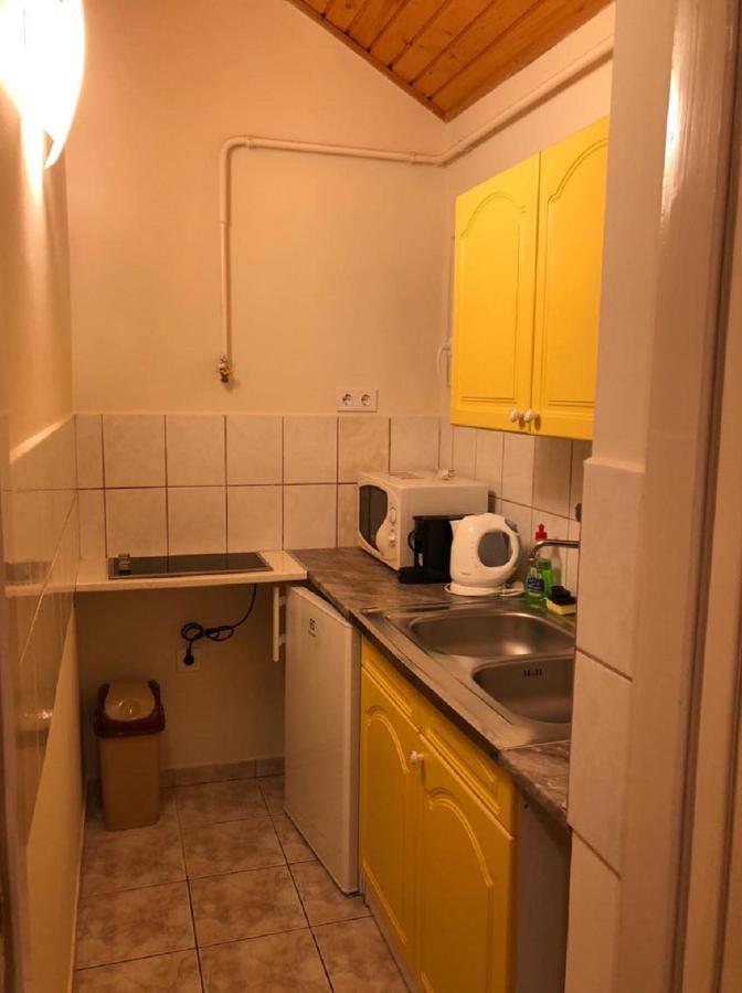 Jacint Apartman Bed & Breakfast Hajduszoboszlo Ngoại thất bức ảnh